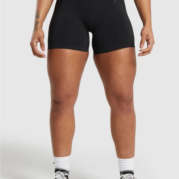 Gymshark Flex shorts - Picture 2 of 2